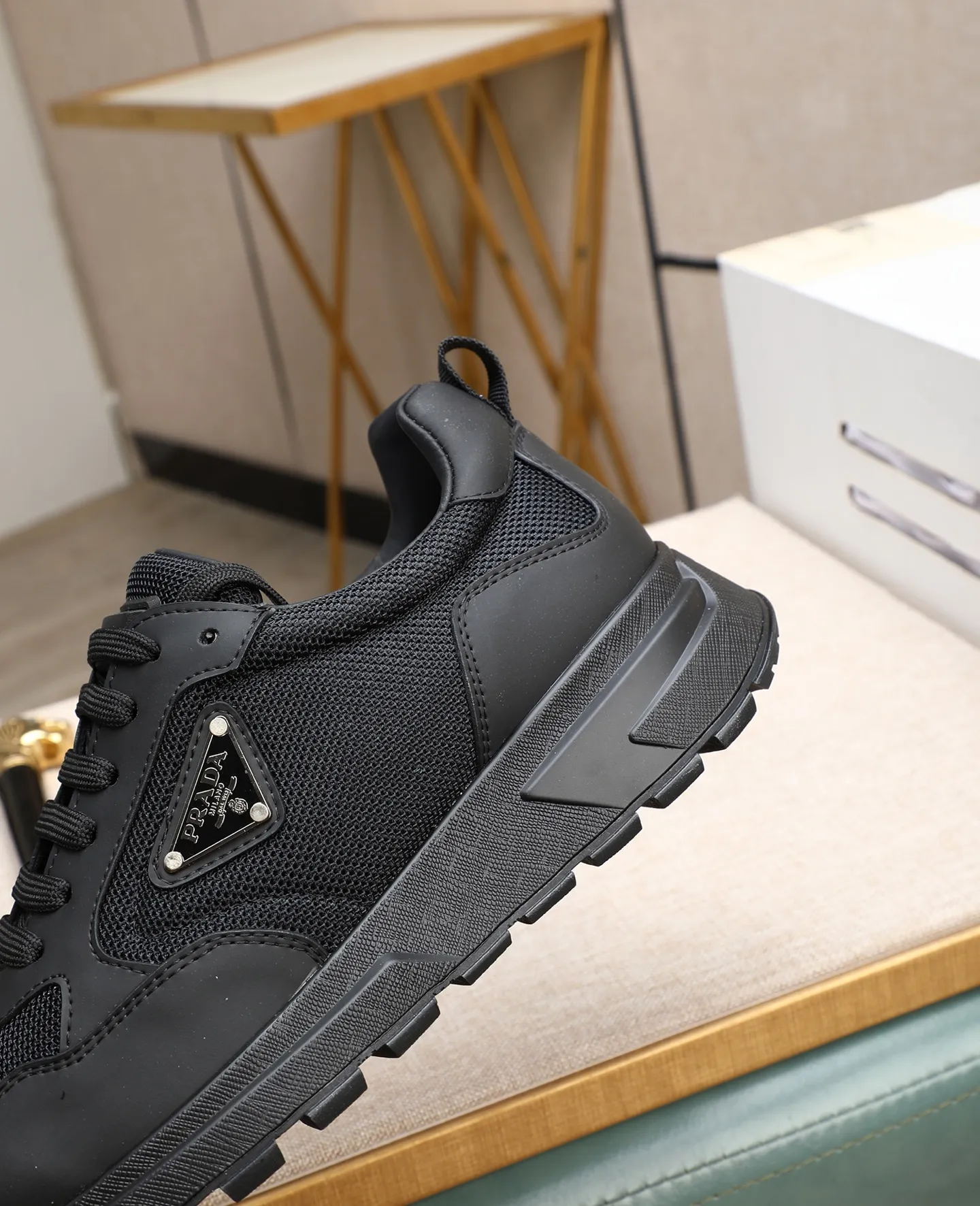 Men's shoes 💰540 🌹🌹[PRADA—Prada] latest model 🙈original replica! 👟👟👟Available here. The workmanship is top-notch. The upper is made from Italy. 🇮🇹Imported first-layer cowhide. ❗️Breathable cowhide lining@Suitable for travel. The original version has an enlarged engraved sole, making it suitable for all kinds of travels, showing low-key luxury. Let quality speak for itself. Color: Size: 38-44